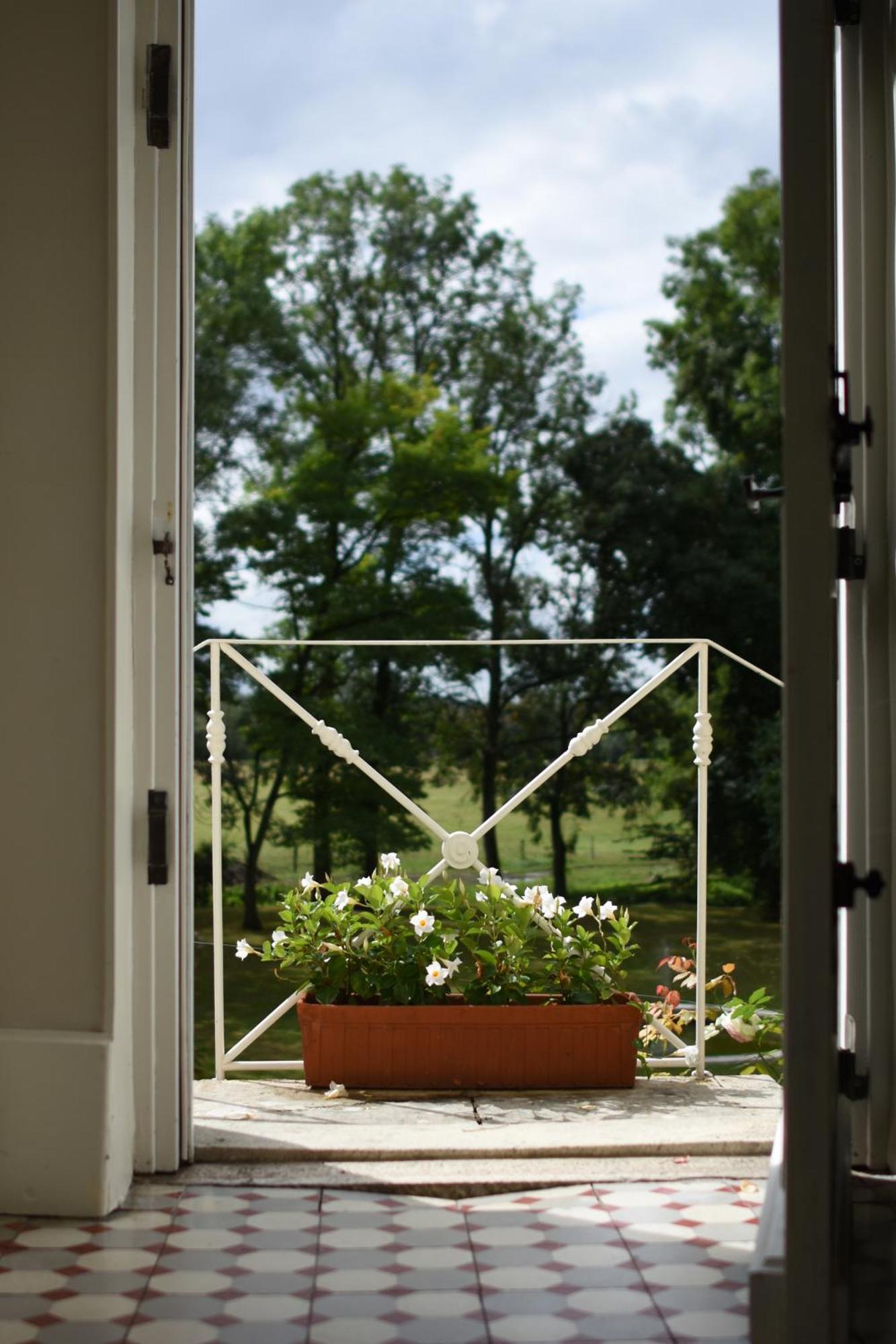 Domaine De L'Ermitage Bed and Breakfast Berry-Bouy Eksteriør billede